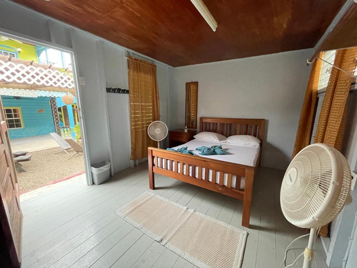 Sea N Sun Guest House เคย์คอล์กเกอร์ ภายนอก รูปภาพ
