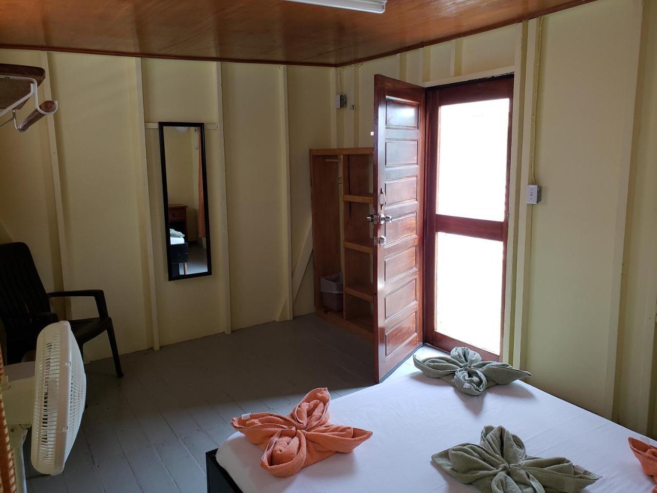 Sea N Sun Guest House เคย์คอล์กเกอร์ ภายนอก รูปภาพ